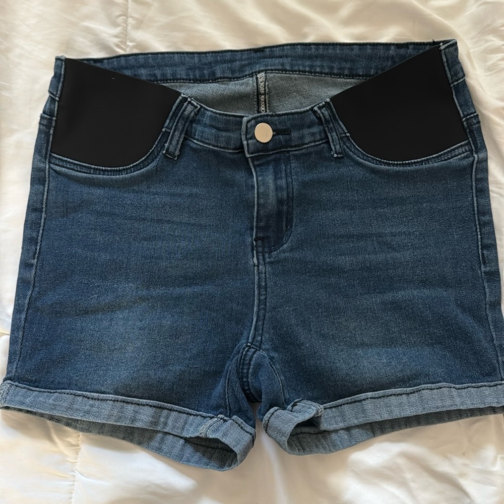 Maternity jeans shorts small